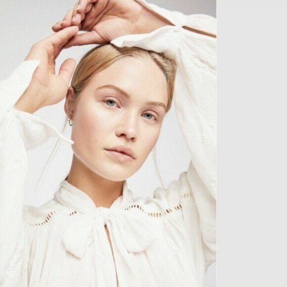 Free People Blouse Wishful Moments Puff Sleeve Size M NWT - Picture 4 of 12